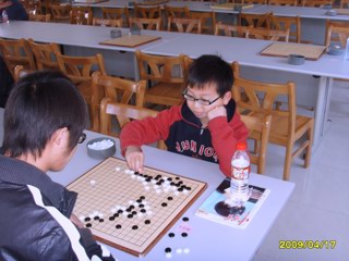 20090418喜报：bet365手机版下载在区棋类比赛中获三项团体第一