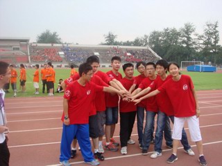 20120800bet365手机版下载八位同学参加北大清华夏令营